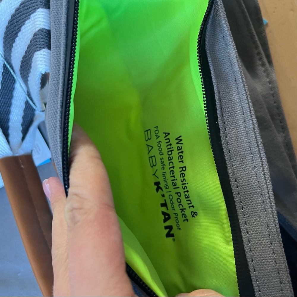 Baby K’tan NEW Wet Dry Insulated Weekender Grey Diaper Bag - Picture 11 of 13